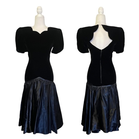 Vtg 'Karen Lucas' for Niki Black Embellished Cocktail Party Velvet Dress UK 4